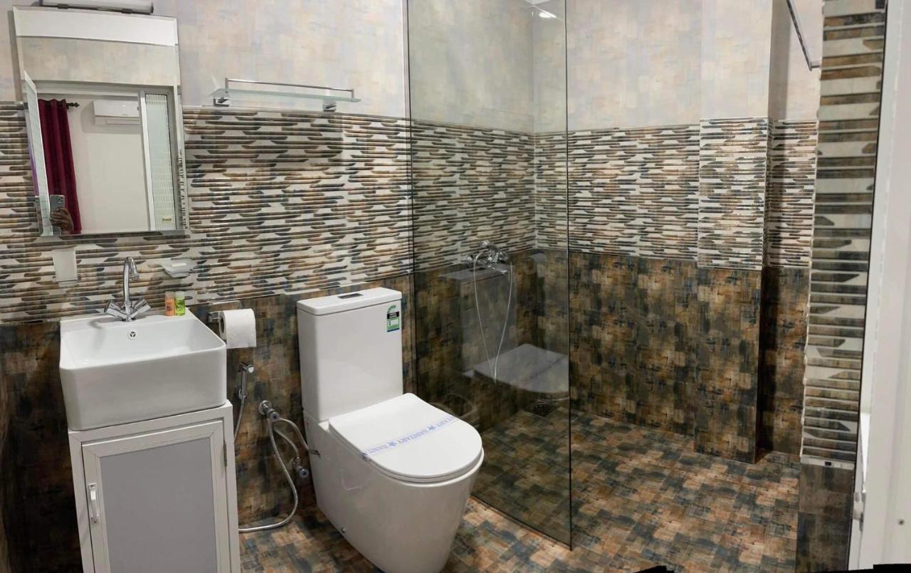 Funwhales Rest House Негомбо Екстериор снимка